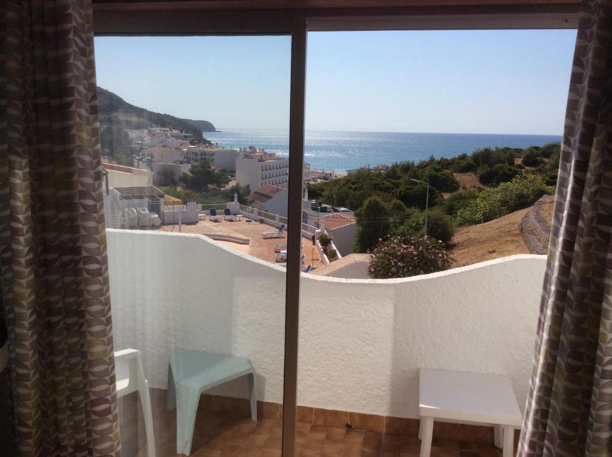 Apartamentos Salema Praia Club Экстерьер фото