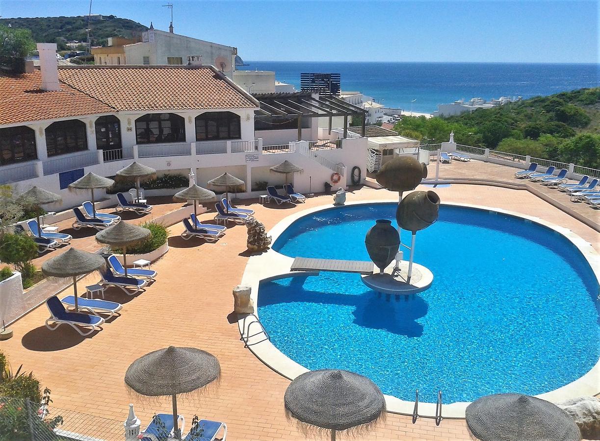 Apartamentos Salema Praia Club Экстерьер фото